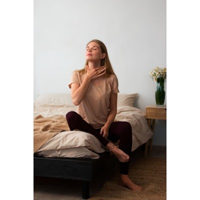 Добавки для стабільної роботи щитоподібної залози: як підтримати гормональний баланс і повернути енергію