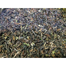 Чай чорний індійський Дарджилінг Срібна гора напівферментований ваговий 100 г